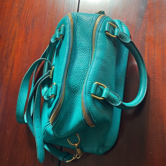 Gorgeous Teal Jcrew medium purse. - Picture 5 of 6
